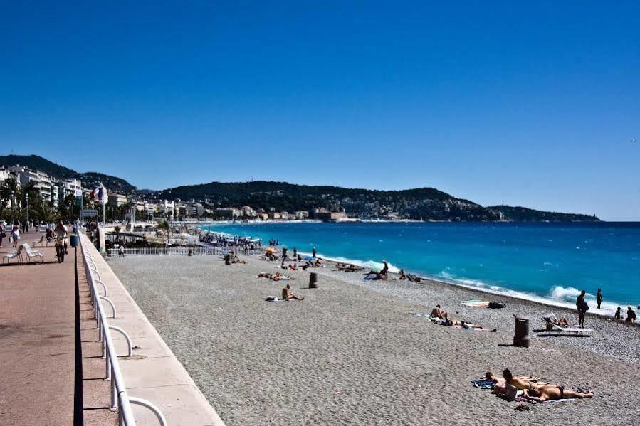 Апартаменты L'Azur Promenade Ницца Экстерьер фото